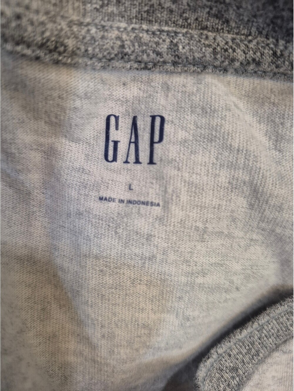 Gap Men's Henley - Picture 4 of 4